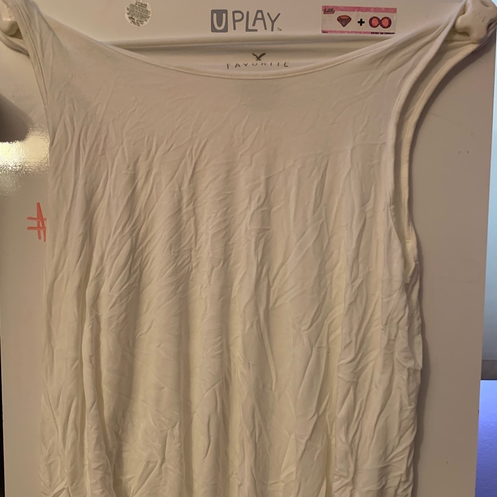 WHITE TOP